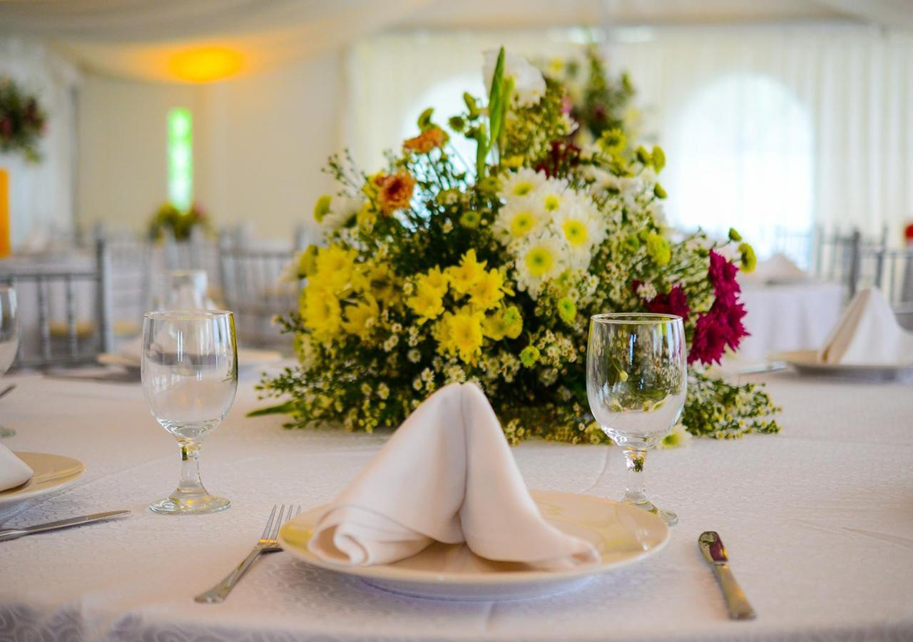 Maayo Argao Hotel Ngoại thất bức ảnh